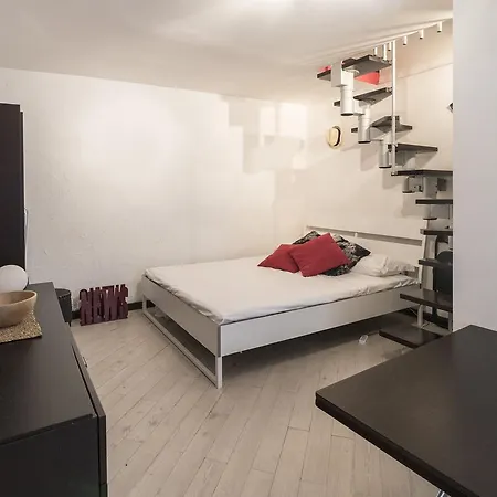 Dietro Tresca 3 Apartment *