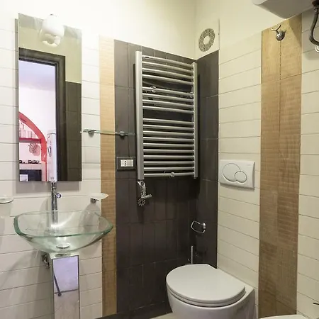 Dietro Tresca 3 Apartment *